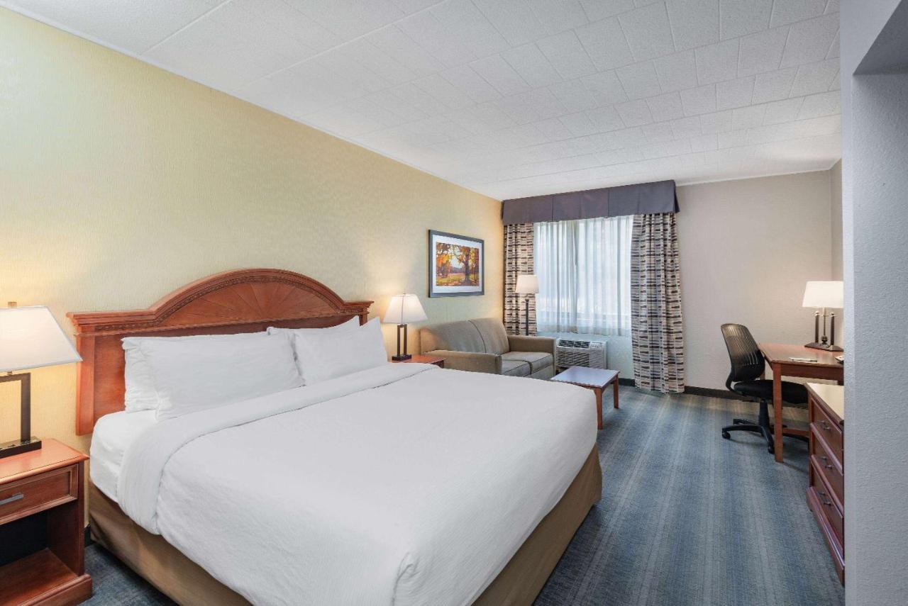 Wyndham Garden York Hotell Exteriör bild