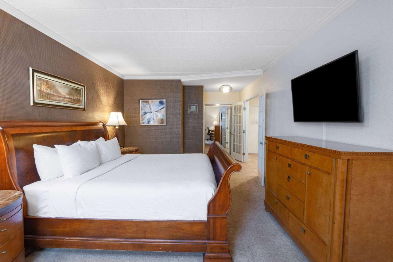 Wyndham Garden York Hotell Exteriör bild